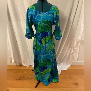 Vintage Hawaiian Dress | Size M or 8